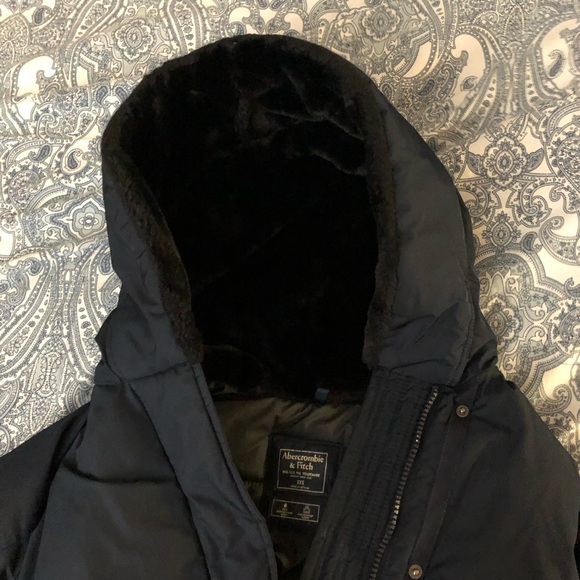 ABERCROMBIE WINTER JACKET— USED! - Picture 2 of 4